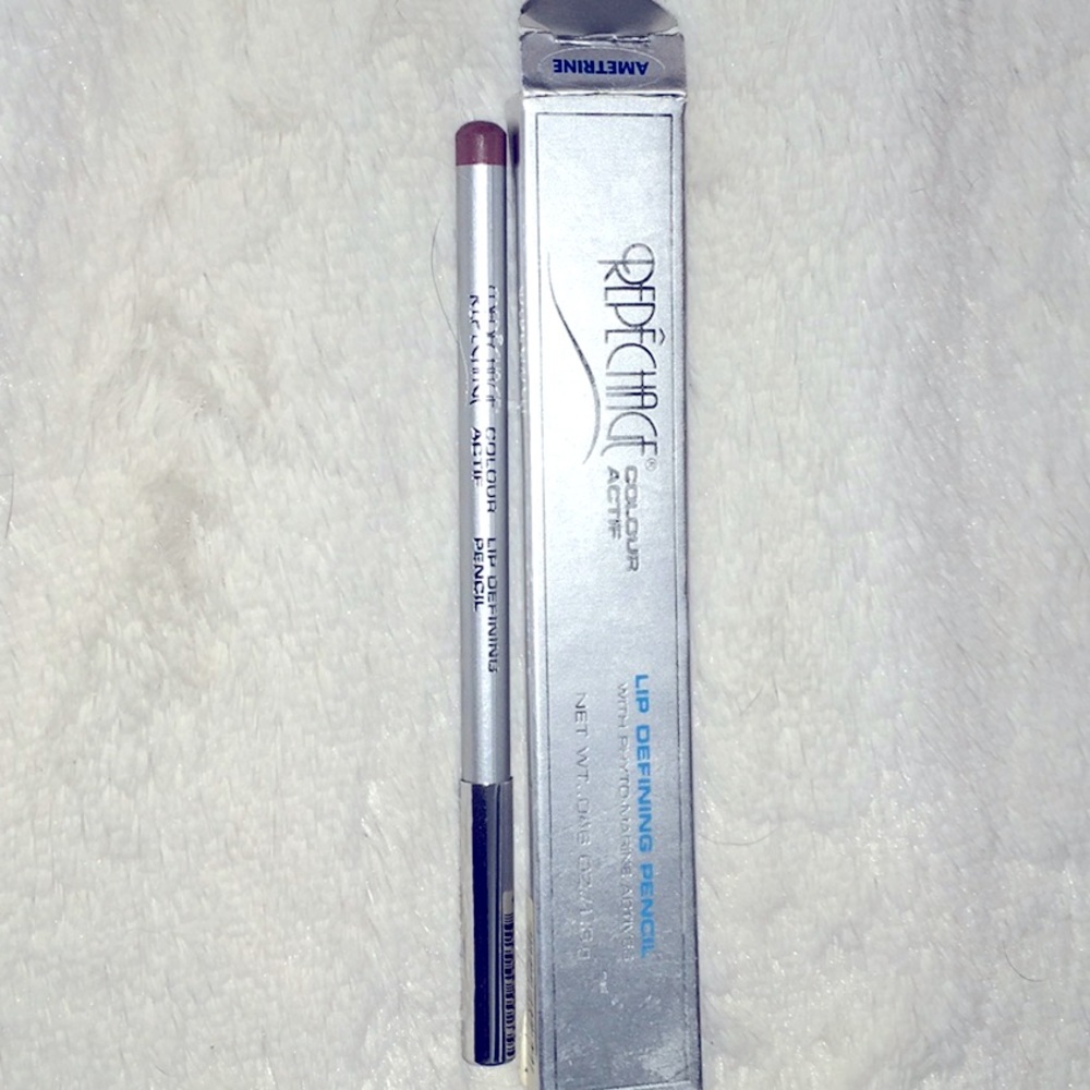 NWB Repechage Color Actif Lip Defining Pencil